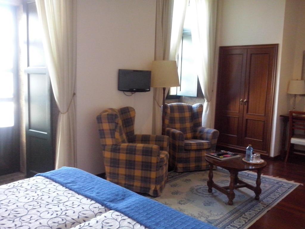 Pazo De Mendoza Hotel Baiona Kamer foto